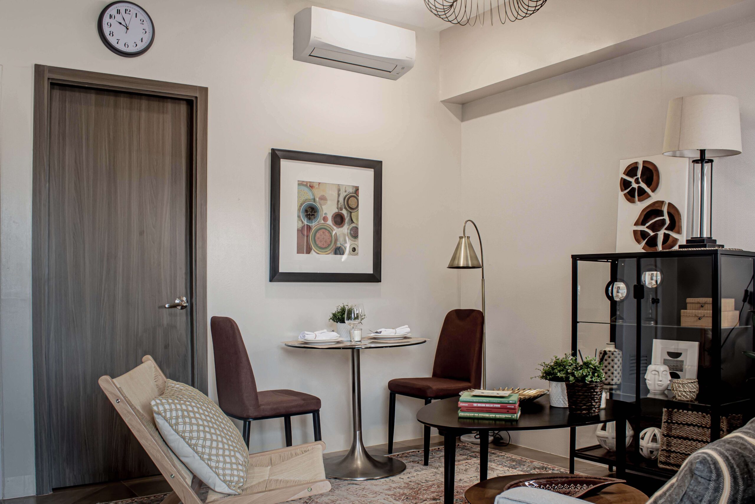 Tierra Lorenzo Lipa Dining and Living Room