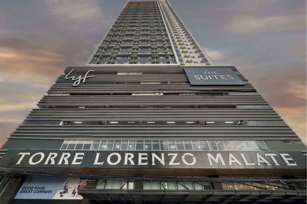 Torre Lorenzo Malate high-rise condominium building exterior view